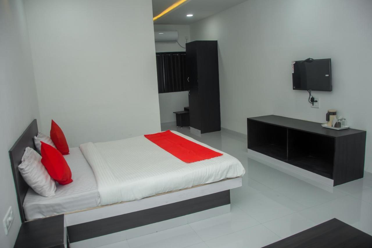 Hotel Deendayal Korba Экстерьер фото
