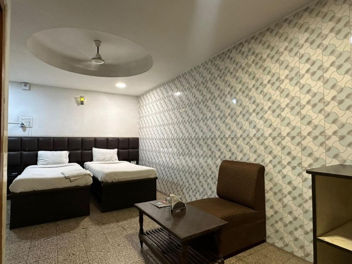 Hotel Deendayal Korba Экстерьер фото